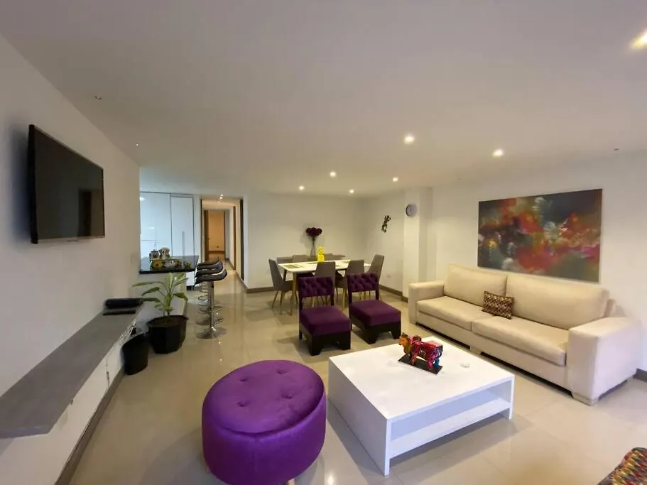 Апартаменты Amplio Apartamento Amoblado En Medellin Mlb201