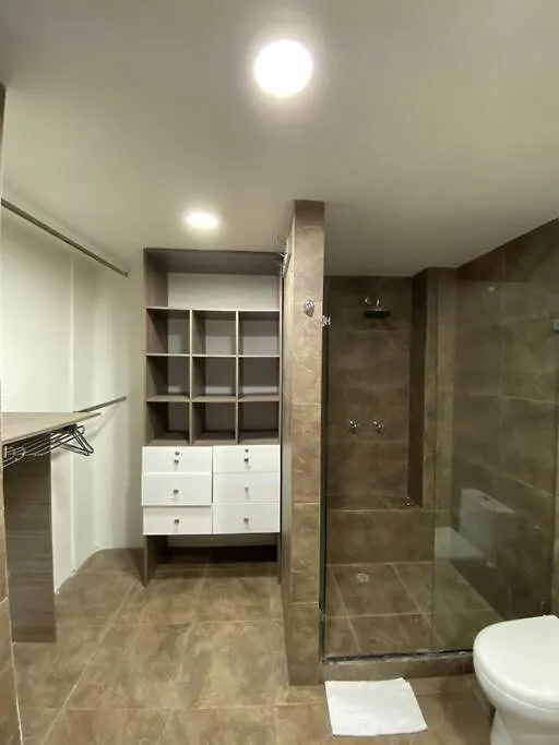 Apartamento Amplio Apartamento Amoblado En Medellin Mlb201 Colombia